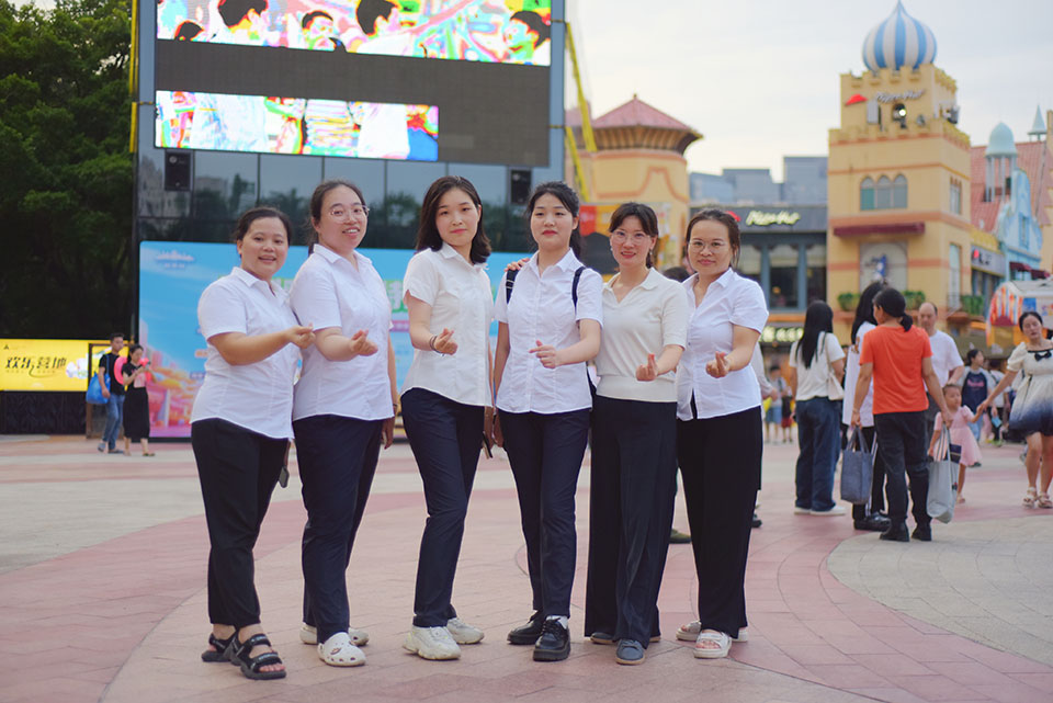 17C.COM一起草入口團建日,一次難忘的活動!(圖(tú)3)