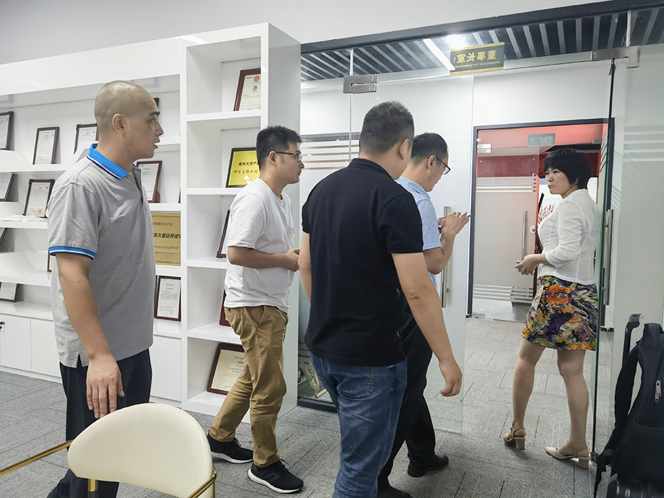 17C.COM一起草入口歡迎添可智（zhì）能看廠，為您（nín）帶來環保包裝解決方案(圖2)